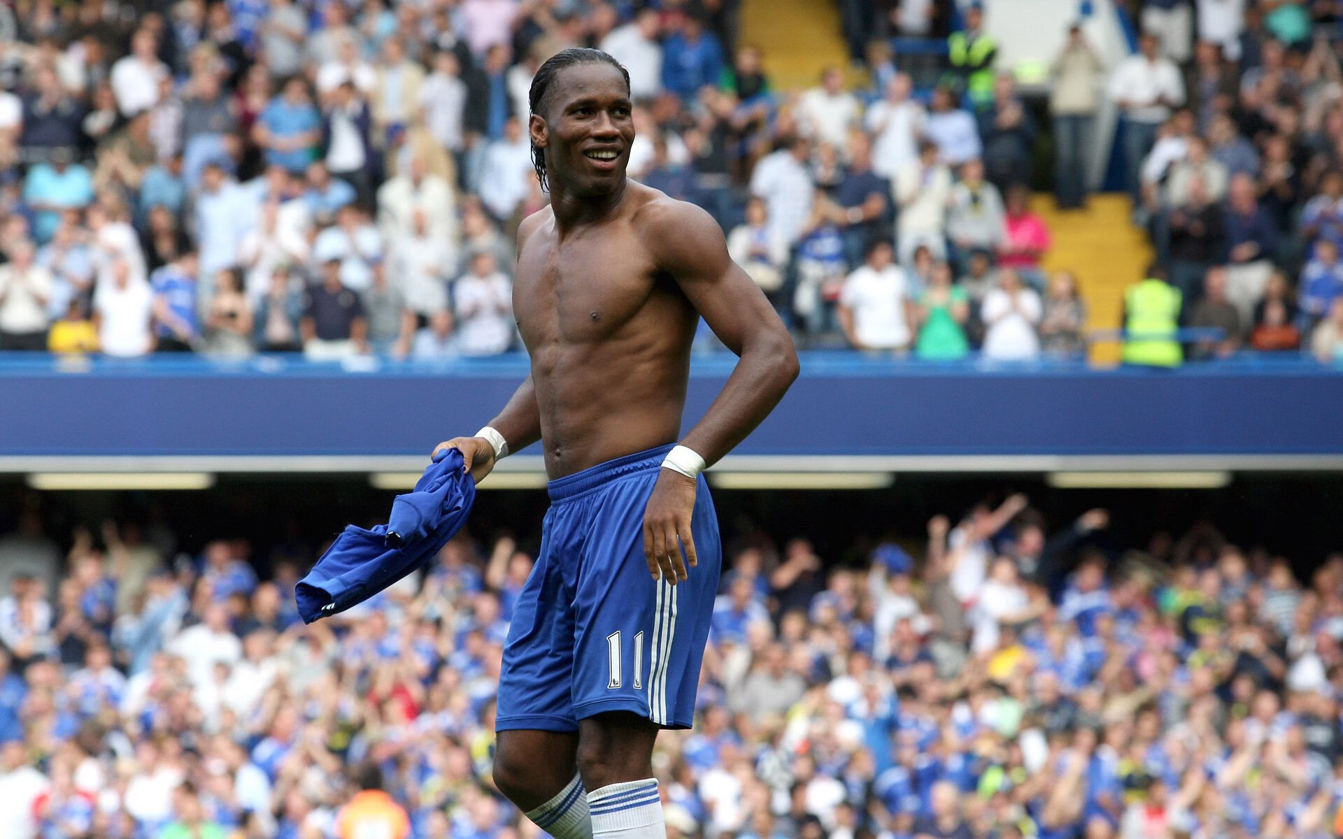 巴利亚多利德围绕核心组织展开阵地推进，巴利亚多利德对毕巴